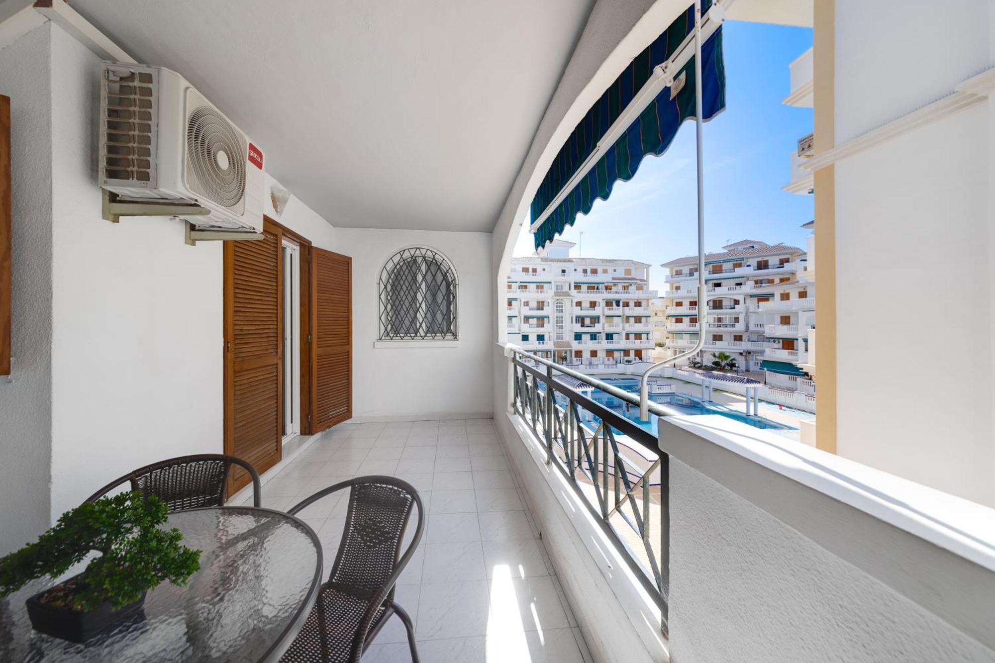 Appartement Urb Vinamar à Torrevieja Extérieur photo
