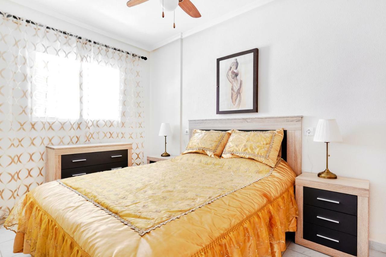 Appartement Urb Vinamar à Torrevieja Extérieur photo